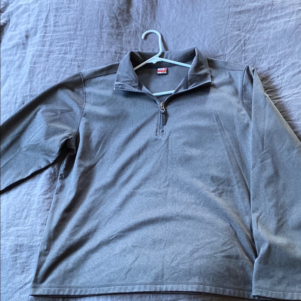 Decree Charcoal Gray Pullover